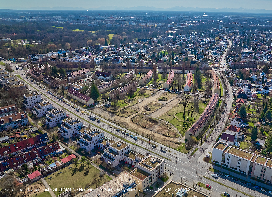21.03.2023 - Luftbilder von der Baustelle Maikäfersiedlung in Berg am Laim